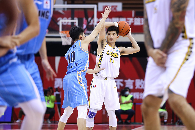 转会期体能课后，新疆广汇外线爆发备战法国杯，底气十足，训练强度明显提升(新疆广汇篮球俱乐部有限公司收入)-开云体育在线