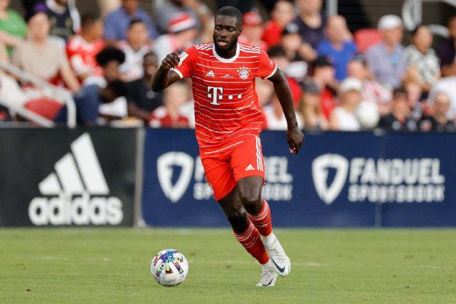 关于那不勒斯内部会议纪要流出：集结日造点机会，德甲使命明确，资深球员宣示担当的信息