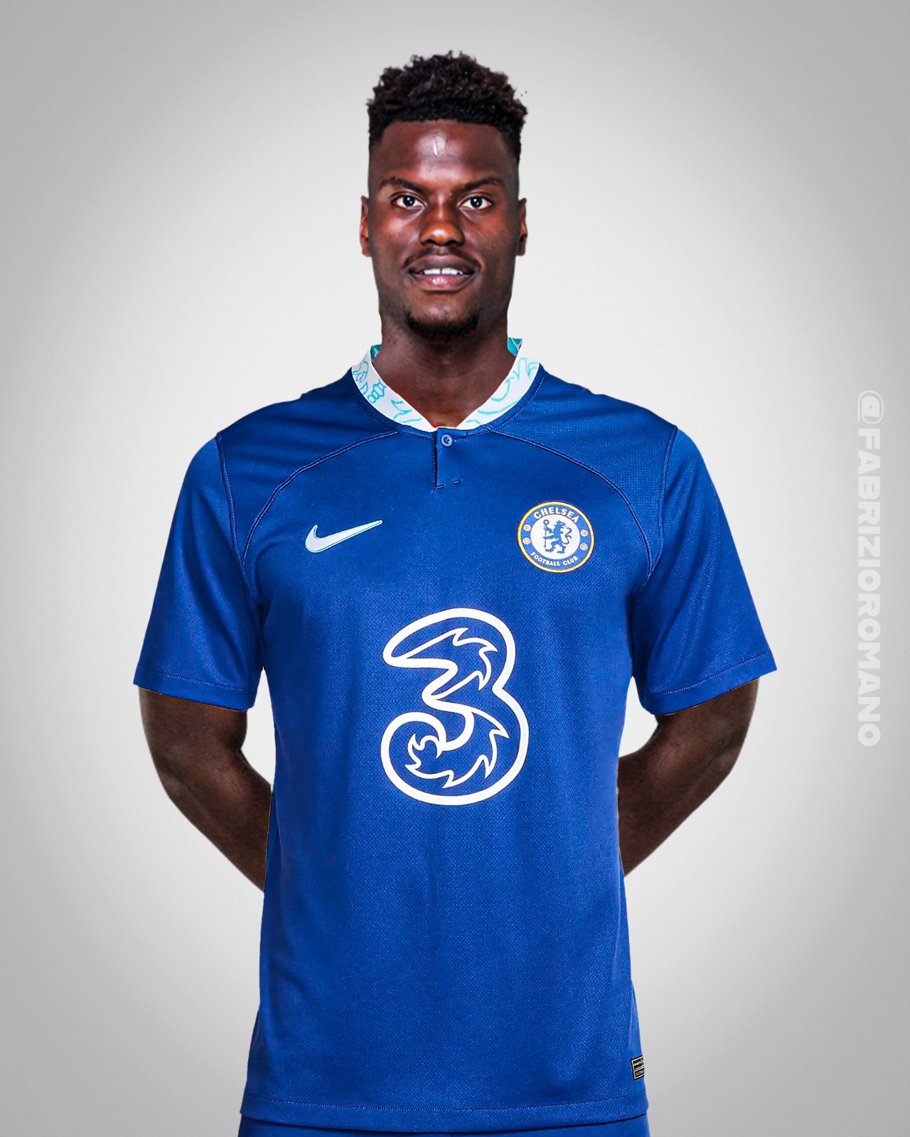 今晨体能课后，切尔西复出首秀备战法国杯，管理层满意，球探报告显示潜力 