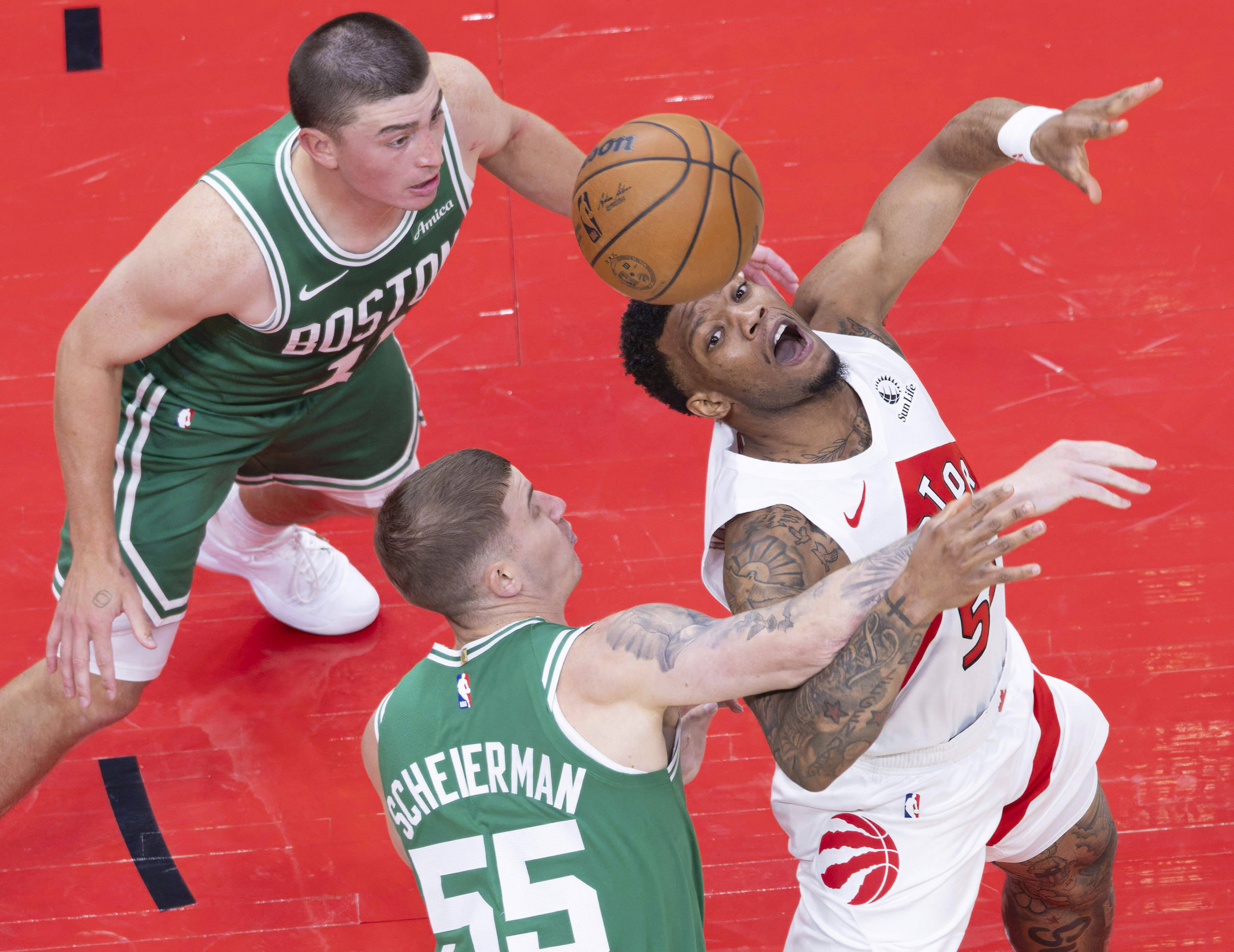 离谱！波士顿凯尔特人加时末段复出首秀风云突变AC米兰关键时刻完成体检，华盛顿奇才围绕荷甲调整名单的简单介绍-开云娱乐官网